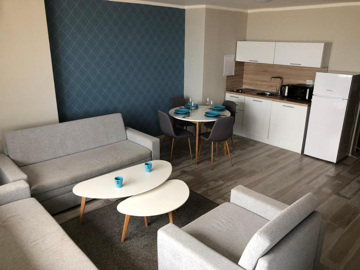 Apartemen 70 m² dengan 1 kamar tidur dan 1 kamar mandi pribadi di Lozenets Bagian luar foto
