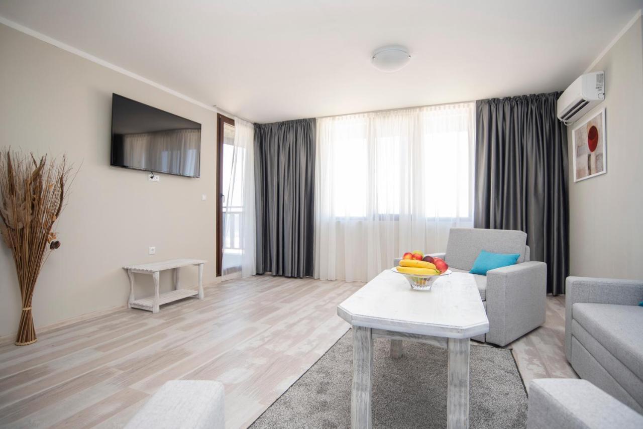 Apartemen 70 m² dengan 1 kamar tidur dan 1 kamar mandi pribadi di Lozenets Bagian luar foto